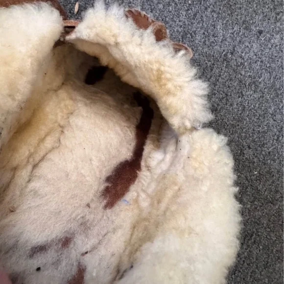 L.L. Bean Brown Moccassin Slipper Women’s Size 8 - Picture 3 of 7